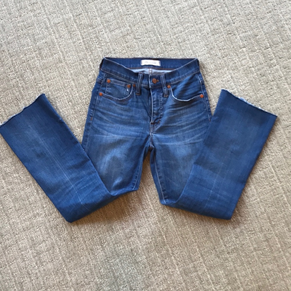 Madewell Cali Demi-Boot denim jeans. Size 23